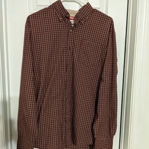 Wrangler button up shirt
